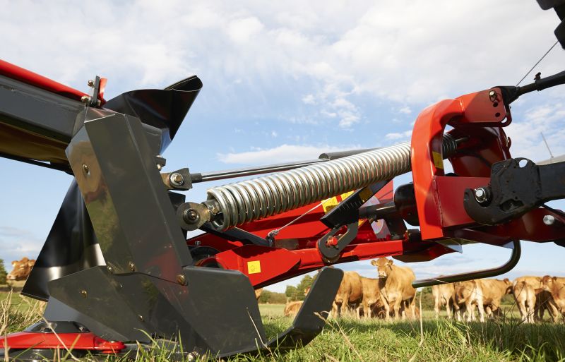 Plain Mowers - VICON EXTRA 228 - 232 - REAR MOUNTED DISC MOWERS, side mounted mowers working angles up to 35°