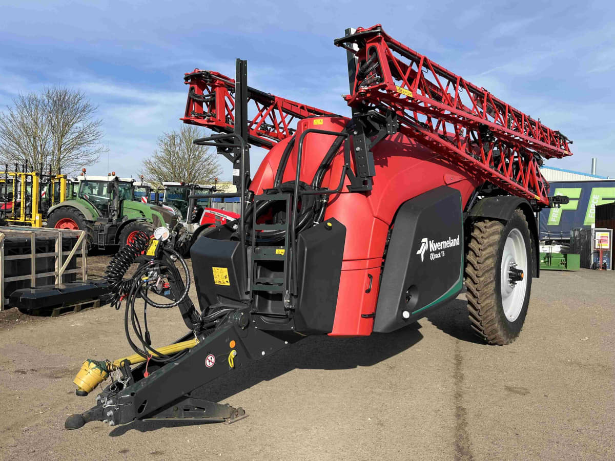 Kverneland iXtrack T6 36m Trailed Sprayer