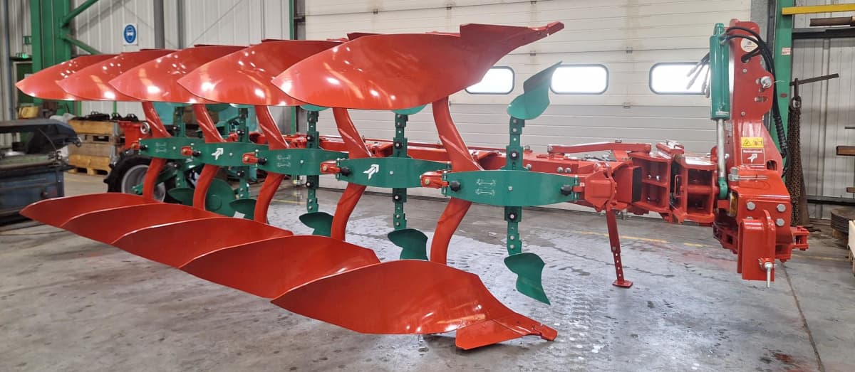 3300 S Stepwise Plough