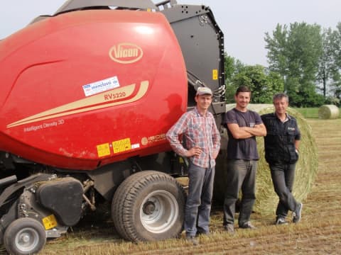 Collezione di rotopresse Vicon per l’azienda Panigada