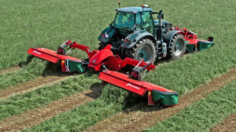 Saving Time and Boosting Output with Kverneland Mower Conditioner Combination