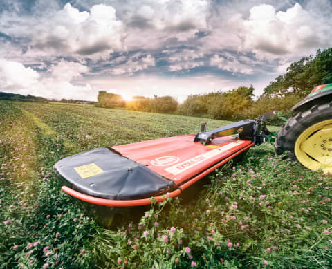 Plain mowers