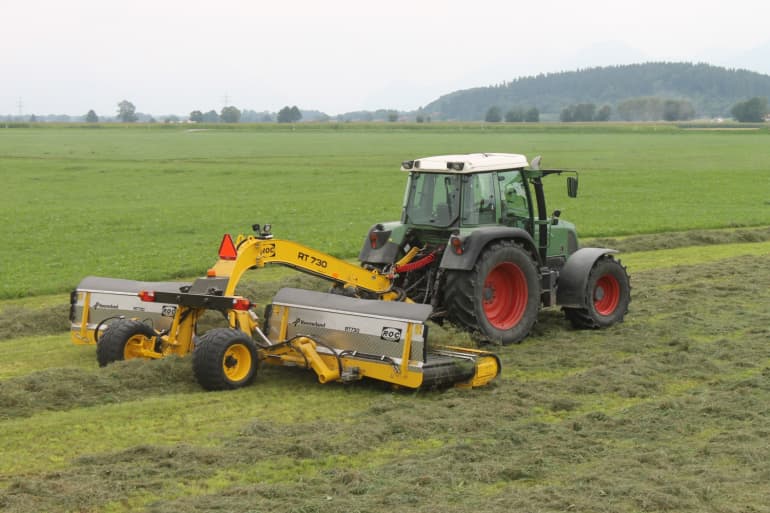 Kverneland - Universal (centre & side) delivery