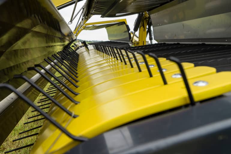 Kverneland - Unique pick-up design