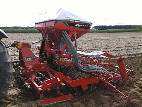 Seedbed Cultivators - Kverneland access+ low price with high performance - precision drills