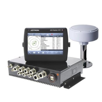 TR-8000 Class A AIS with GPS Antenna (inc. Pilot Plug 86870)