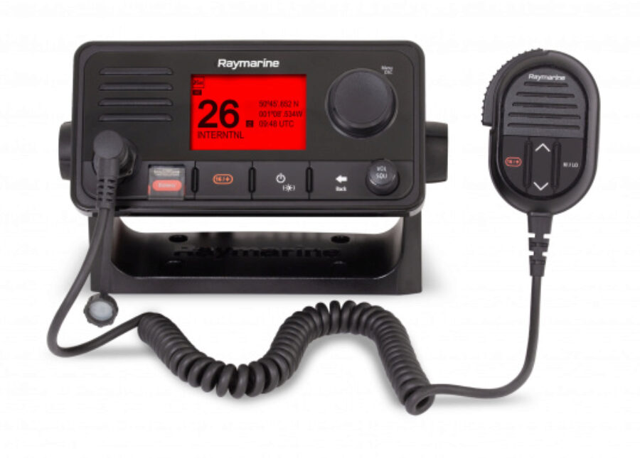 Ray63 VHF Radio With Integrated GPS Receiver