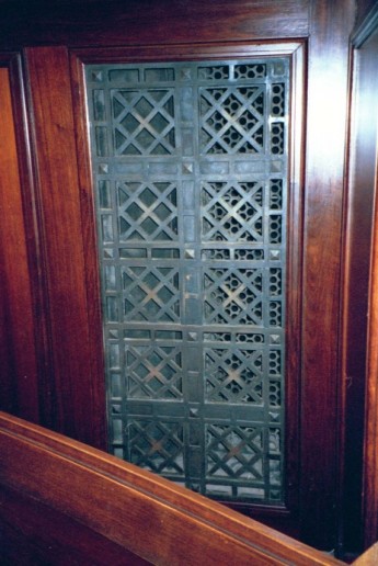 The bronze ventilation duct in the Senate