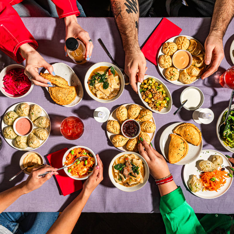 Tenz - Food Trucks in Tenz Momo, 44, Hohlstrasse, Langstrasse, Kreis 4, Zurich, District de Zurich, Zurich, 8004, Suisse