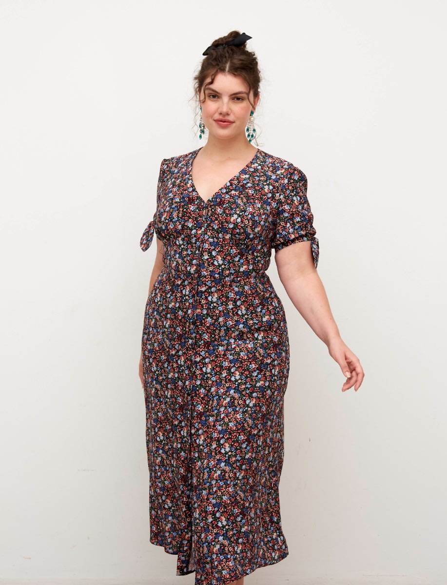 Curve Lenzing™ Ecovero™ Navy and Pink Floral Alexis Midi Dress