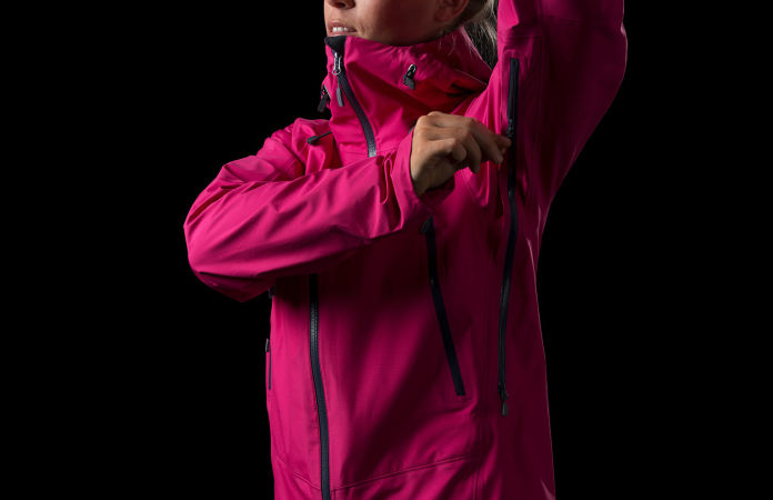 Norrøna falketind gore-tex jakke til dame