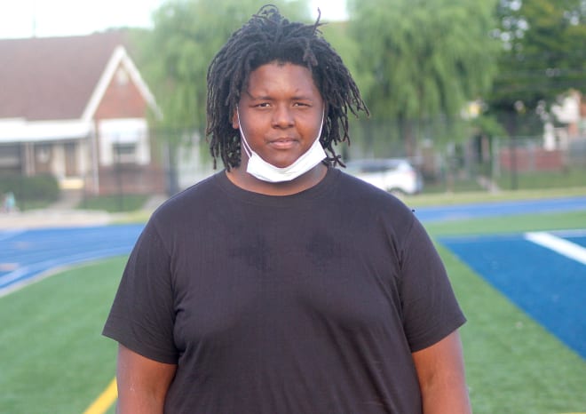 In-state offensive lineman Ka'Marii Landers holds a Michigan Wolverines football recruiting  offer. 