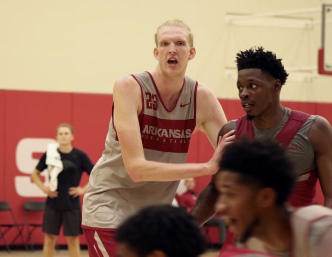 Tidbits observations from Arkansas Razorbacks updated 2020 21 basketball roster weight height changes new numbers