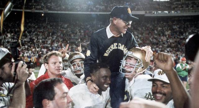 Happy Birthday, Lou Holtz: 1986-96 Notre Dame Head Coach - InsideNDSports:  Notre Dame Fighting Irish Football & Basketball Recruiting