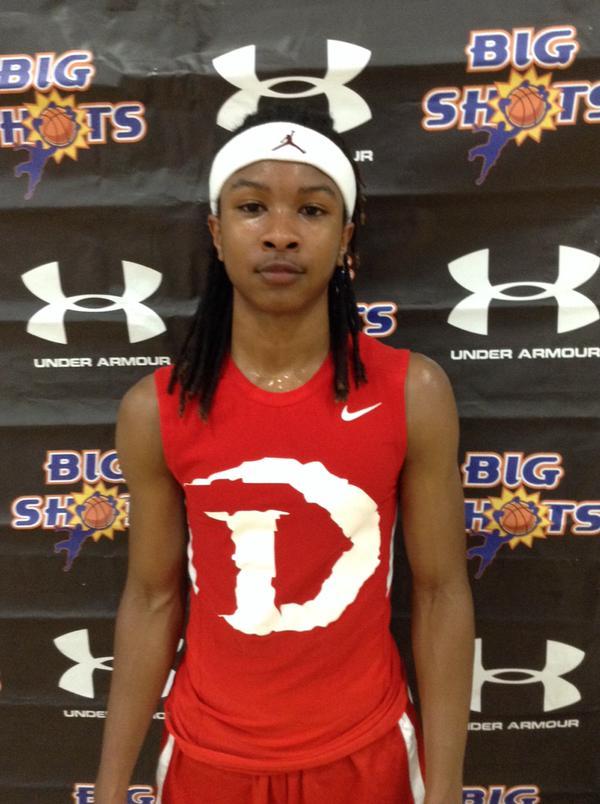 Evelyn Mack Academy (N.C.) point guard Damari Parris