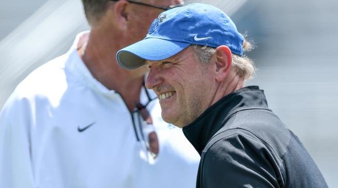 Middle Tennessee offensive coordinator Tony Franklin