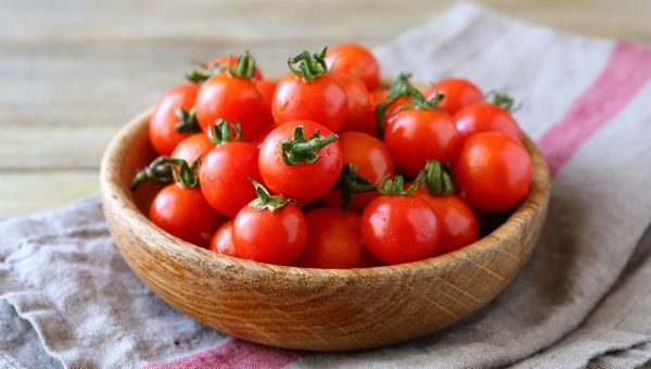 cherry tomatoes, tomatoes