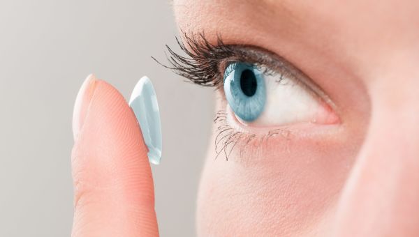contacts, contact lenses, eye, eye health