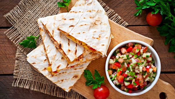 healthy recipes, clean eating, pita bread, pico de gallo, healthy breads, grains