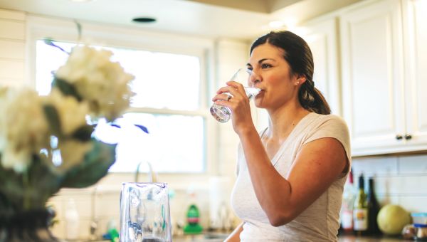 water, drinking water, glass of water