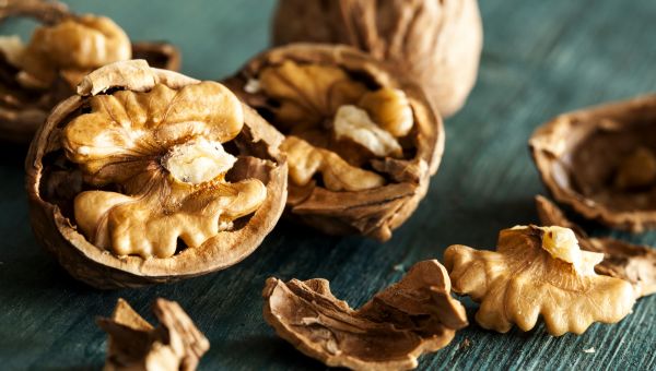 Keep Your Arteries Clear With Walnuts Sharecare