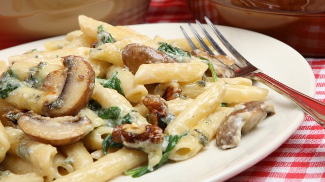 penne pasta with mushrooms