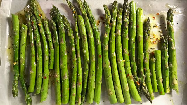 seasoned asparagus