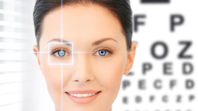 women, eye exam, close up of eye