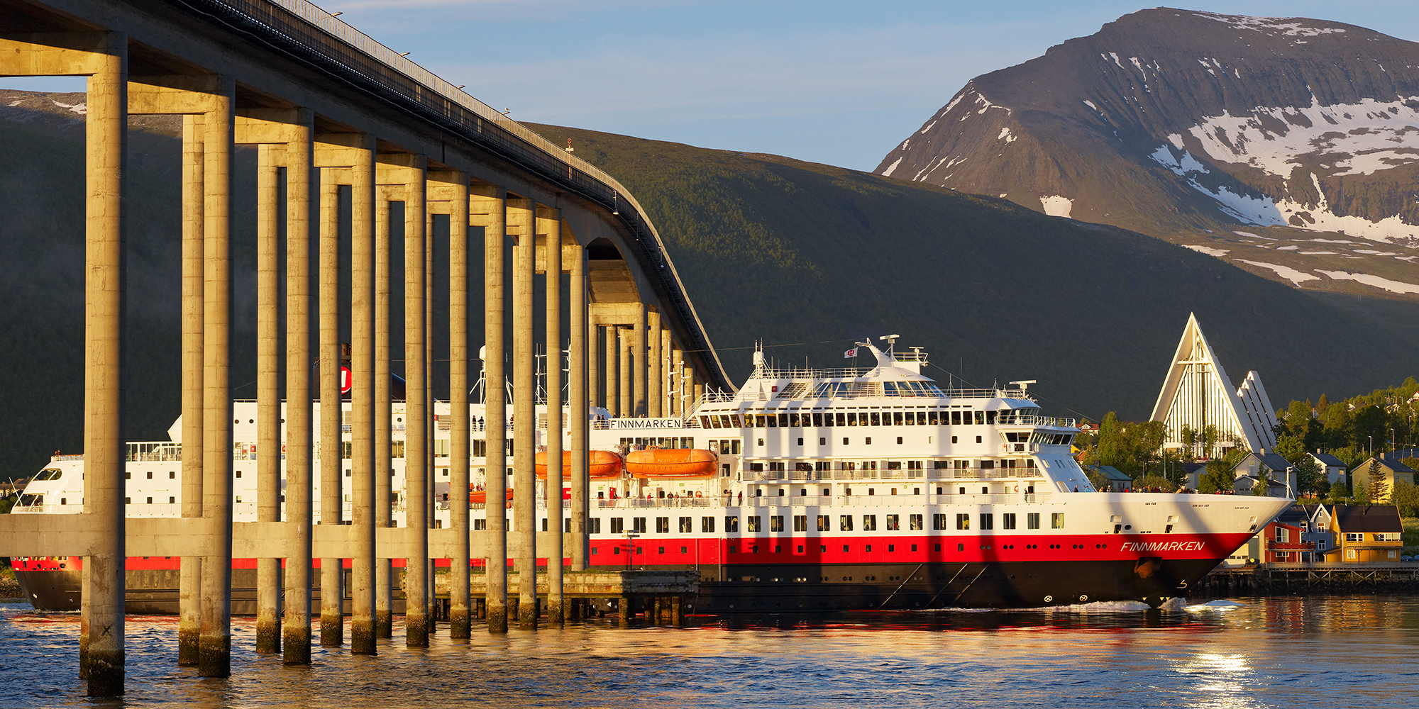 De Barco Guia Oficial De Viagens Para A Noruega Br 9029