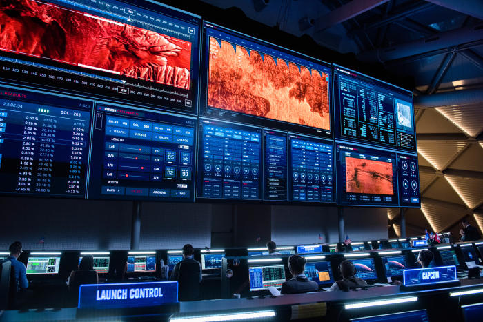 NASA control centre, just like the real thing? Image courtesy 20th Century Fox.