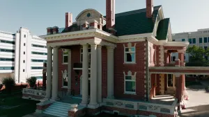 Thistle Hill Restored. Back like it was in 1911. 