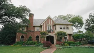 Old House Handbook: Period Revival Wonder 