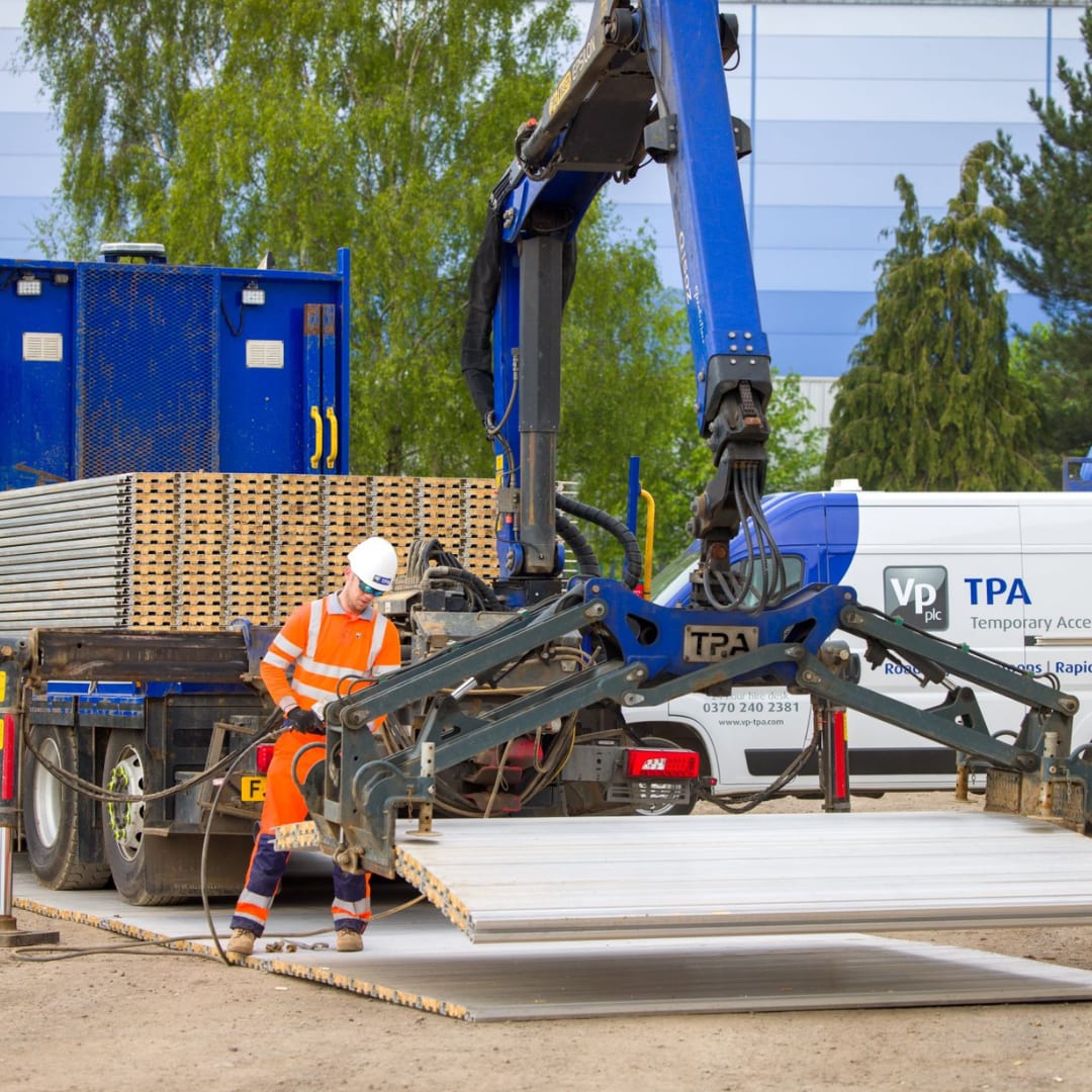 The Definitive Guide to Temporary Roadways: Find the Best Trackway for Your Site