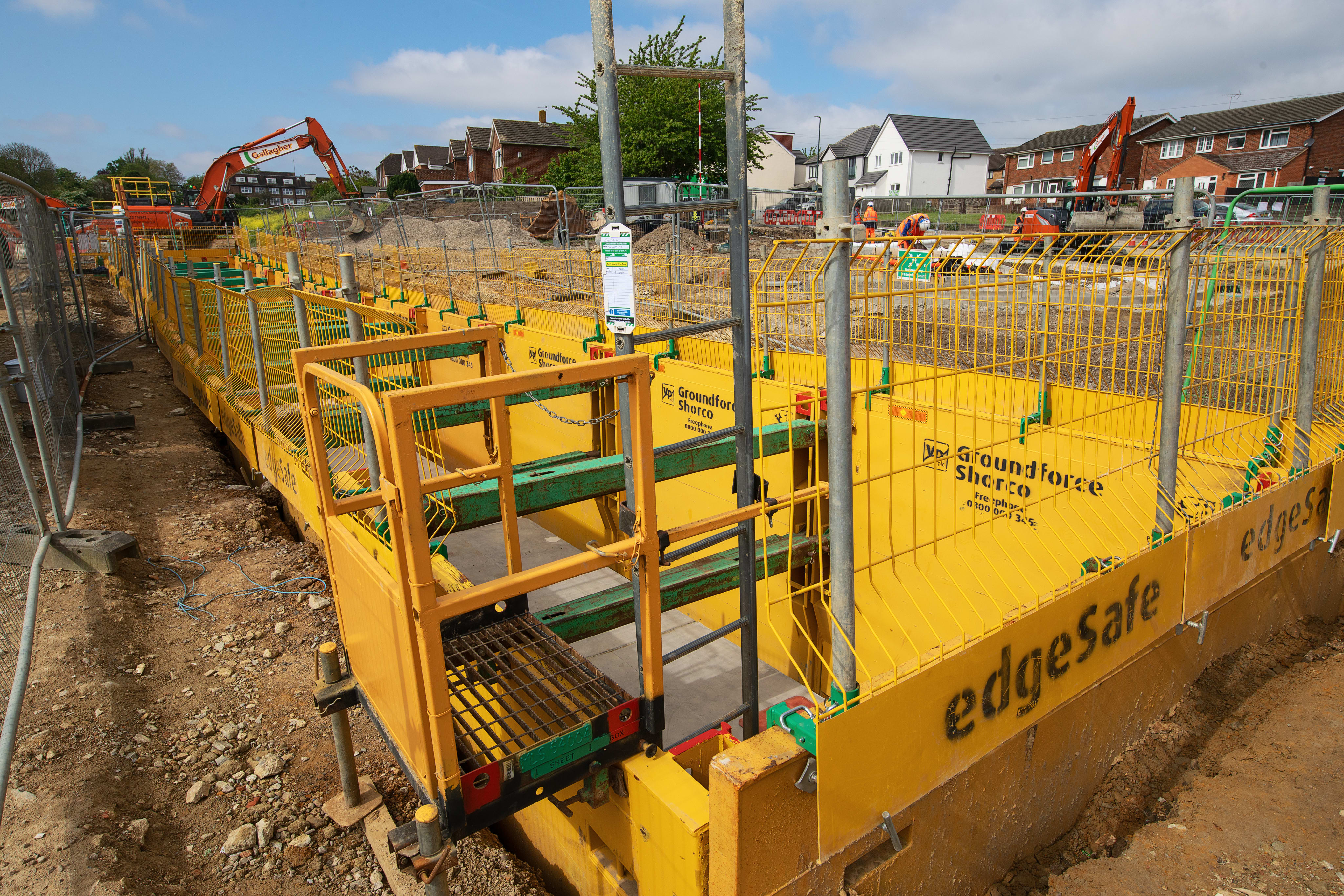 Groundforce Shorco supports concrete culvert installation 