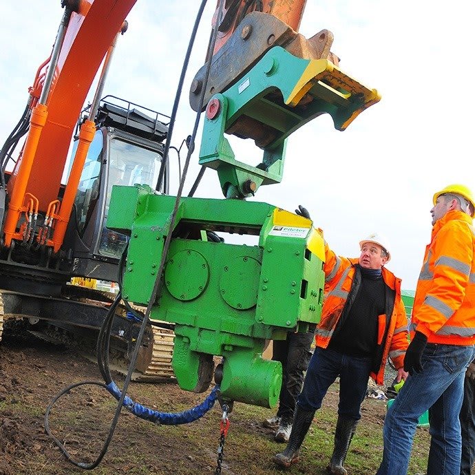 EUSR Excavator Mounted Vibrator & Pre Auger