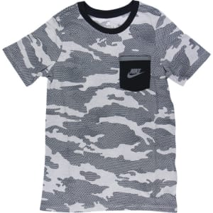t shirt nike foot locker