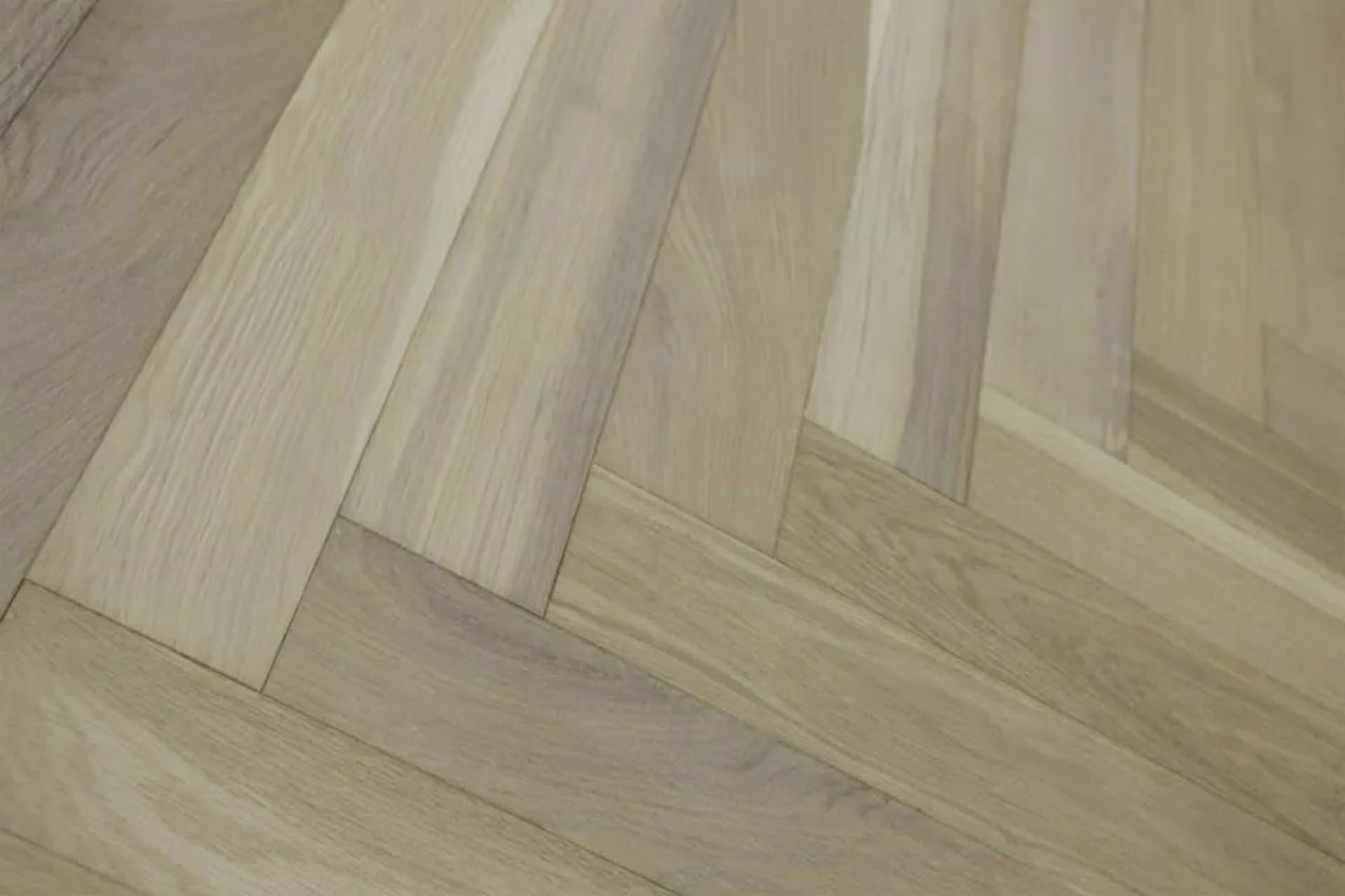 Select Solid Flooring Oak Herringbone Smoked Grey Brushed Uv