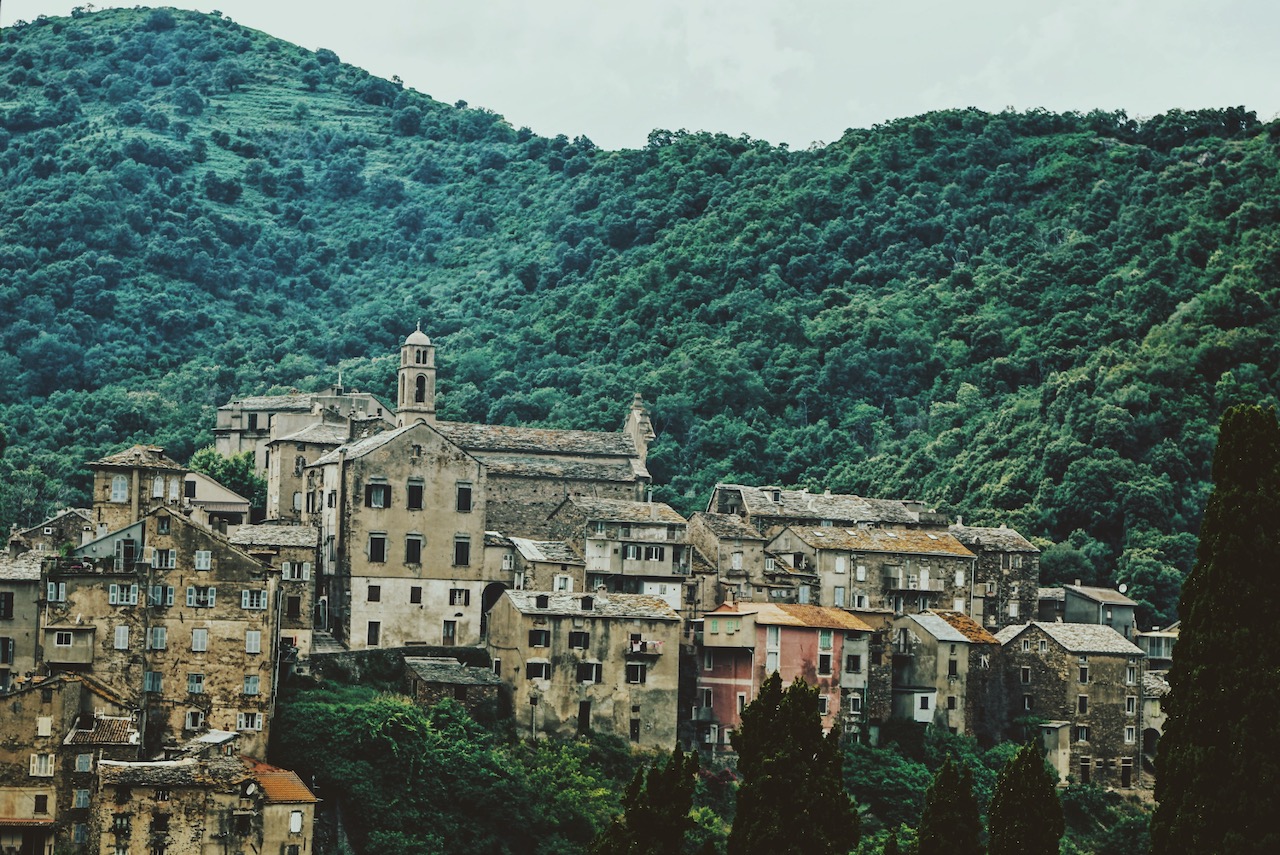 科西嘉島｜走進山城吃一頓飯開始認識科西嘉 Auberge U Fragnu